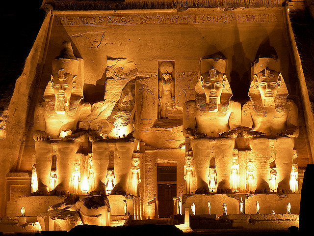 エジプトの世界遺産！神秘的で感動する絶景7ヶ所リスト